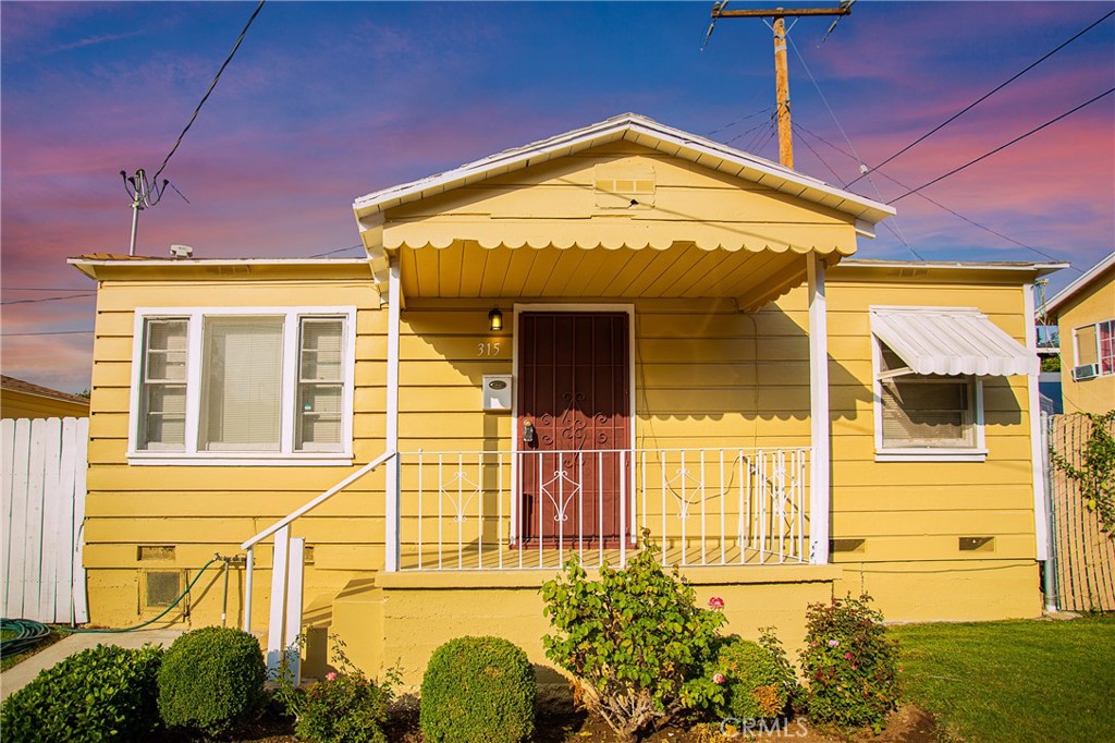 Residential Lease for rent at 315 W Elm Street, Brea CA featuring 2 beds and 1 bath