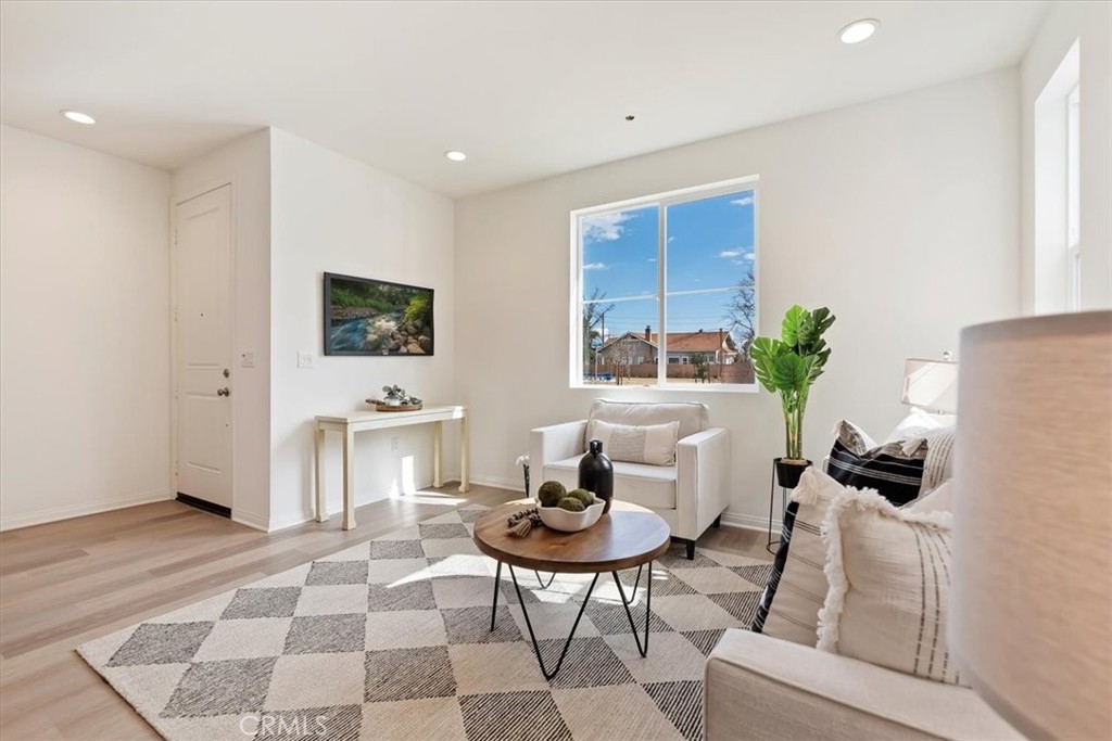 Residential for sale at 1990 Connor Lane, San Jacinto CA featuring 3 beds and 3 baths