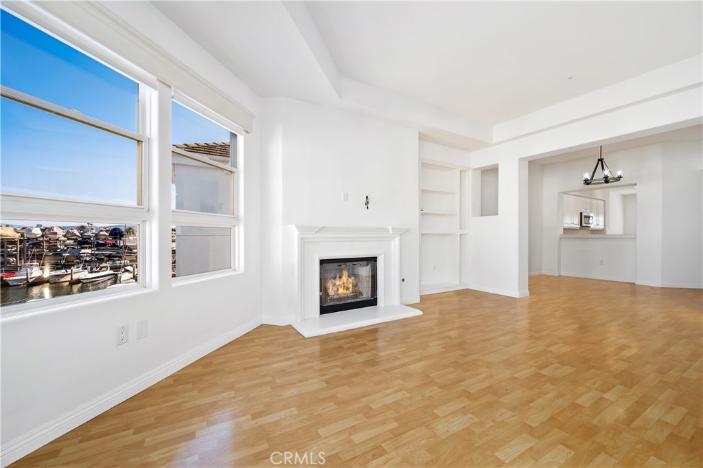 Residential Lease for rent at 2600 Newport Boulevard 317, Newport Beach CA featuring 2 beds and 2 baths