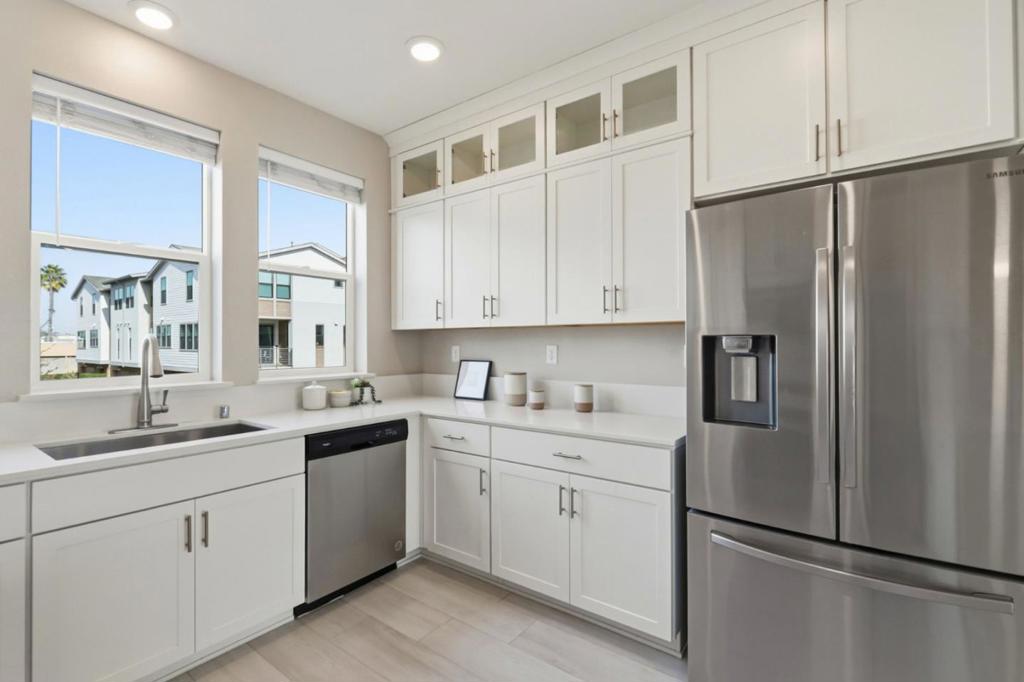 Active for sale at Santa Clara, CA, Santa Clara, CA CA and 3 baths