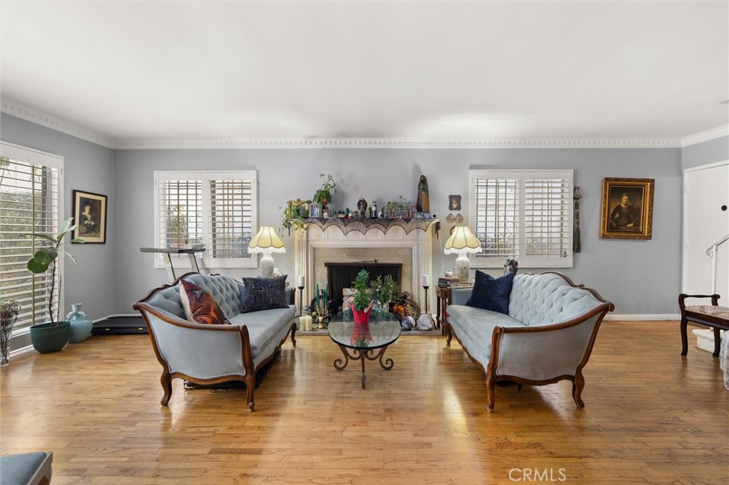 Apartment for sale at 1406 N Vista Street N, Los Angeles, CA