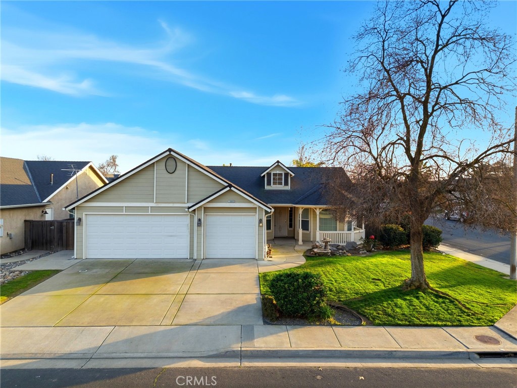 Residential for sale at 1095 W Saffron, Hanford CA featuring 4 beds and 2 baths