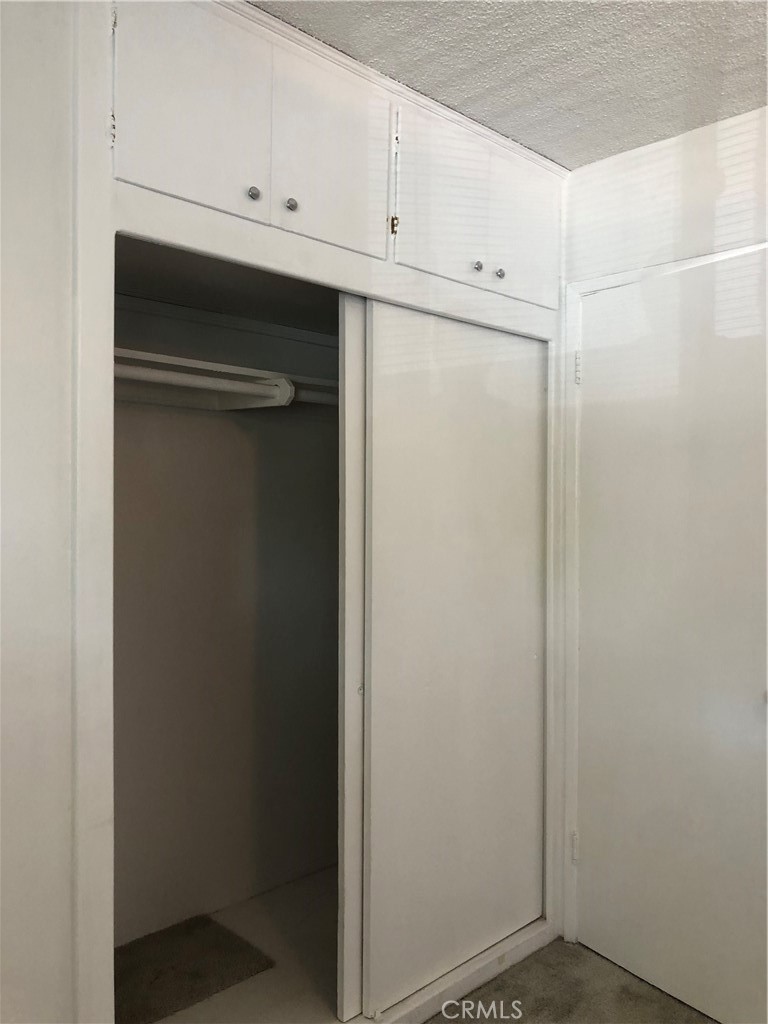 Residential Lease for rent at 409 California Street 5, Huntington Beach CA featuring 1 bed and 1 bath