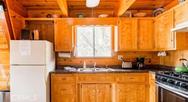 Residential for sale at 43469 Sheephorn, Big Bear Lake CA featuring 3 beds and 3 baths