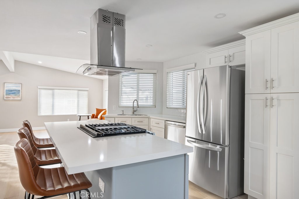 Manufactured In Park for sale at 16444 Bolsa Chica 21, Huntington Beach CA featuring 2 beds and 3 baths