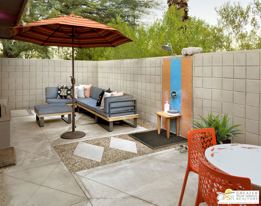 Residential for sale at 2835 E Plaimor Avenue, Palm Springs CA featuring 3 beds and 2 baths