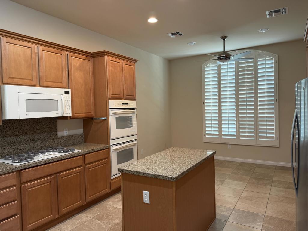 Residential Lease for rent at 40380 Camino Montecito, Indio CA featuring 2 beds and 2 baths