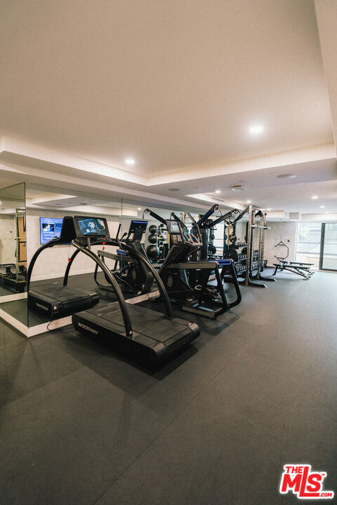 Residential Lease for rent at 350 N Palm Drive 204, Beverly Hills CA featuring 2 beds and 3 baths