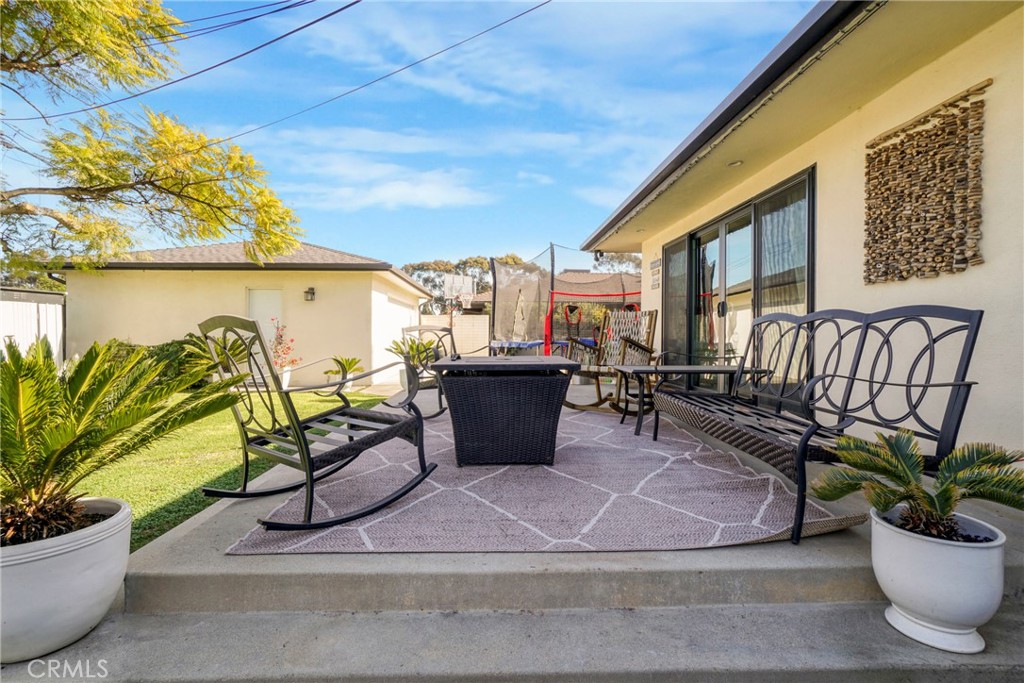 Residential Lease for rent at 5247 138th Street, Hawthorne CA featuring 3 beds and 3 baths