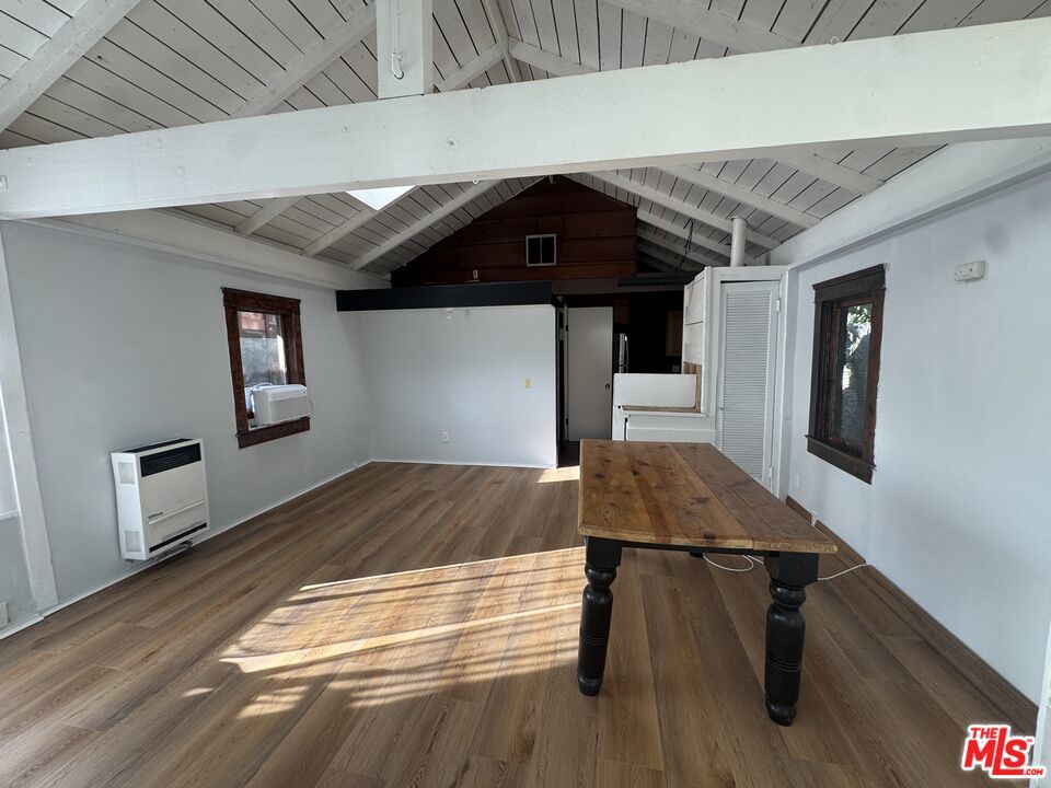 Residential Lease for rent at 825 N Beverly Glen Boulevard, Los Angeles, Los Angeles County CA featuring 2 beds and 1 bath