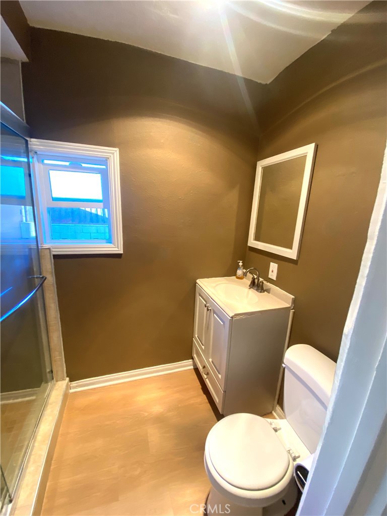 Residential Lease for rent at 1470 Martin Luther King Jr, Long Beach, Los Angeles County CA featuring 2 beds and 2 baths