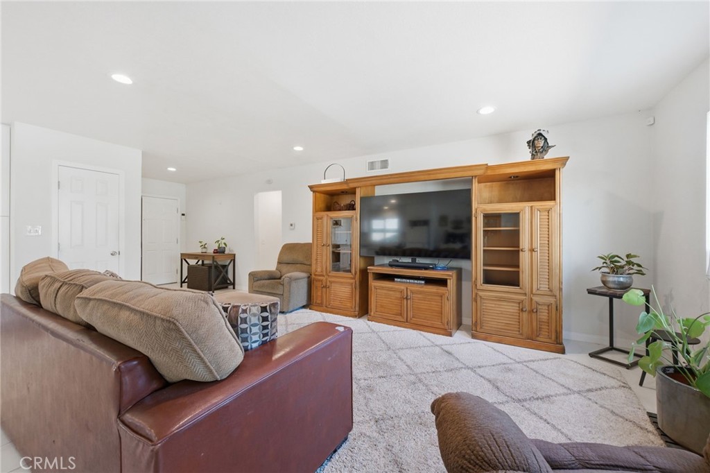 Residential for sale at 1080 Sapphire, Corona CA featuring 4 beds and 2 baths