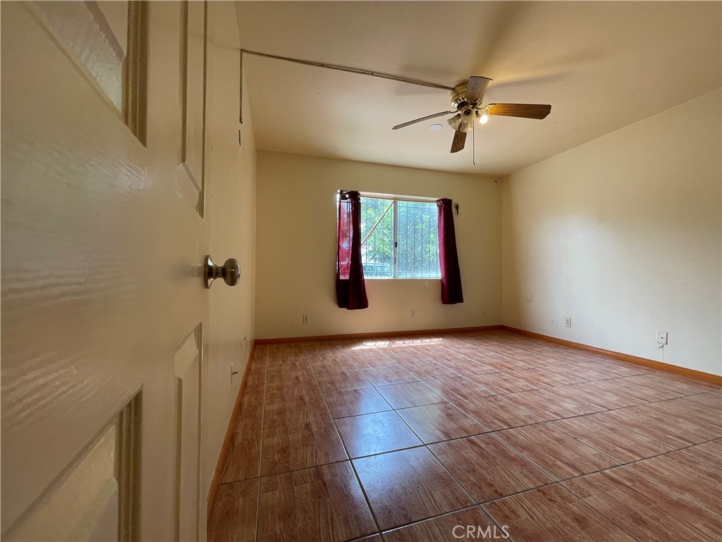 Residential Lease for rent at 1349 Walnut Avenue, Long Beach, Los Angeles County CA featuring 2 beds and 2 baths