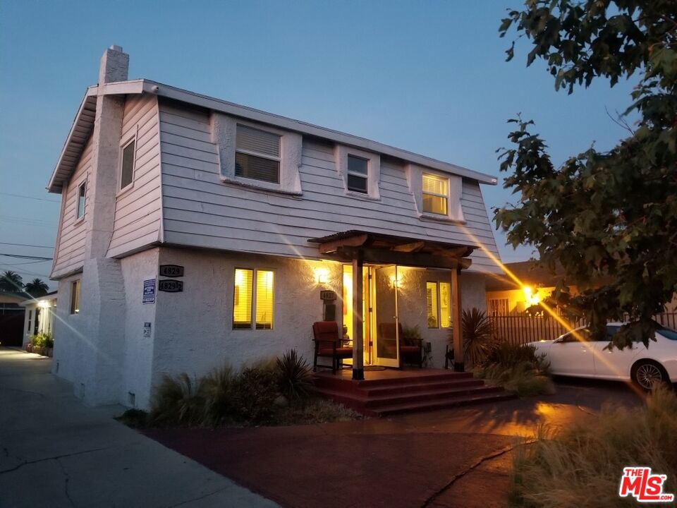 Residential Lease for rent at 4827 SATURN Street, Los Angeles, Los Angeles County CA featuring 5 beds and 3 baths