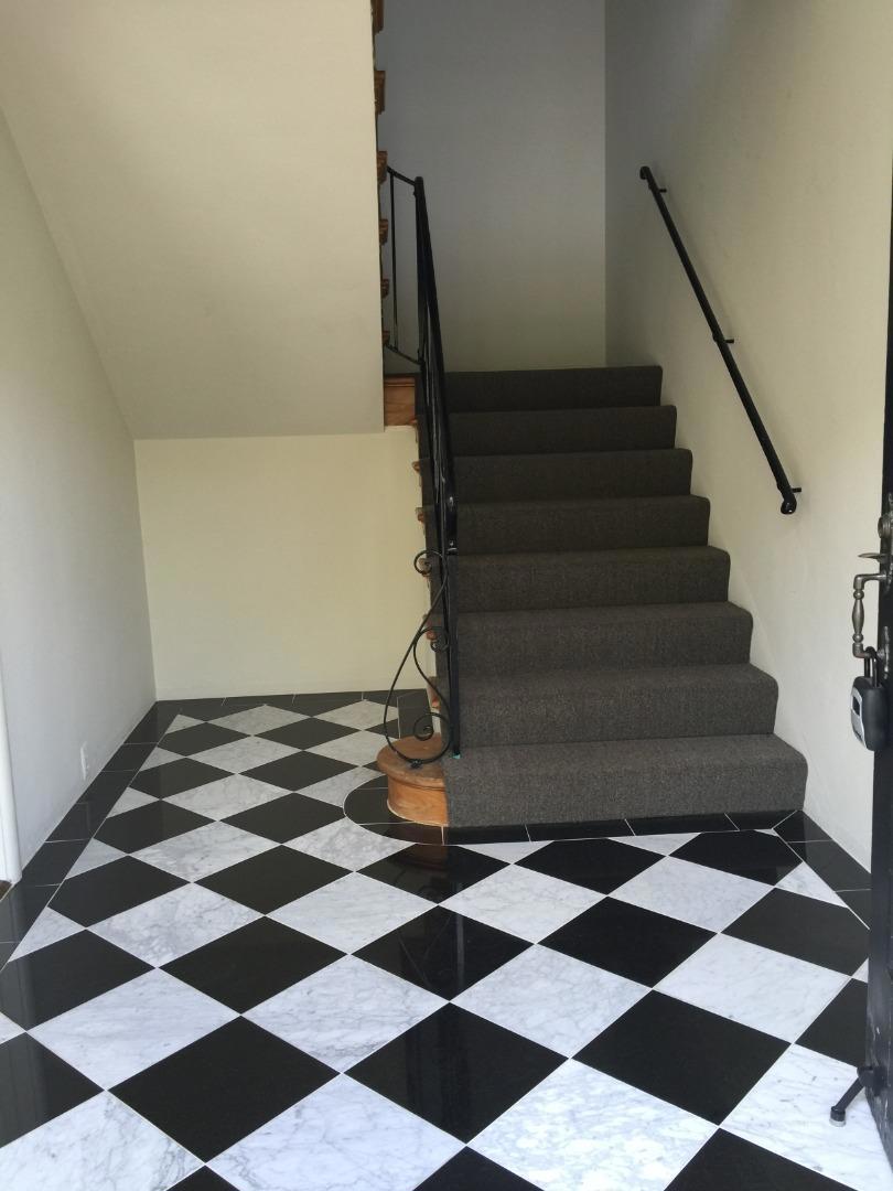 Residential Lease for rent at 515 N El Camino Real 1, San Mateo CA featuring 2 beds and 1 bath