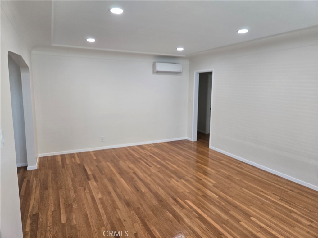 Residential Lease for rent at 14001 Dunrobin, Bellflower CA featuring 3 beds and 2 baths