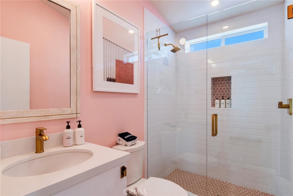 Residential for sale at 2723 N Junipero, Palm Springs CA featuring 3 beds and 2 baths