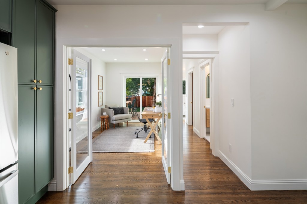 Residential for sale at 820 820 Key Route Blvd, Albany CA featuring 3 beds and 2 baths