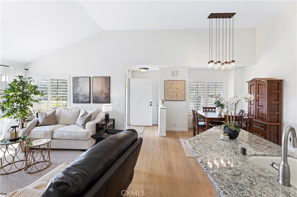 Residential for sale at 24392 Acaso 8, Laguna Hills CA featuring 2 beds and 1 bath