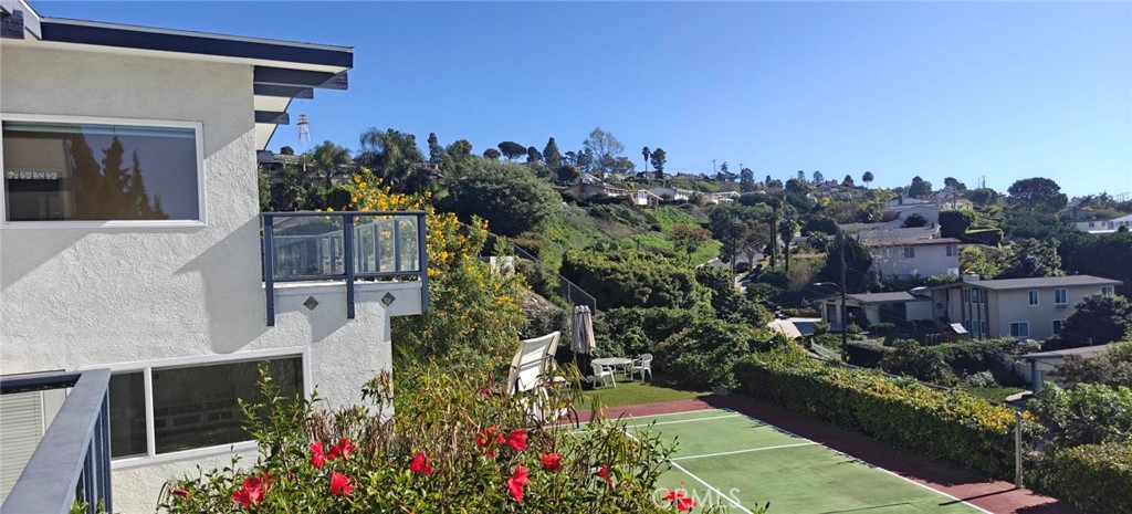 Residential Lease for rent at 28245 Lobrook, Rancho Palos Verdes CA featuring 3 beds and 3 baths