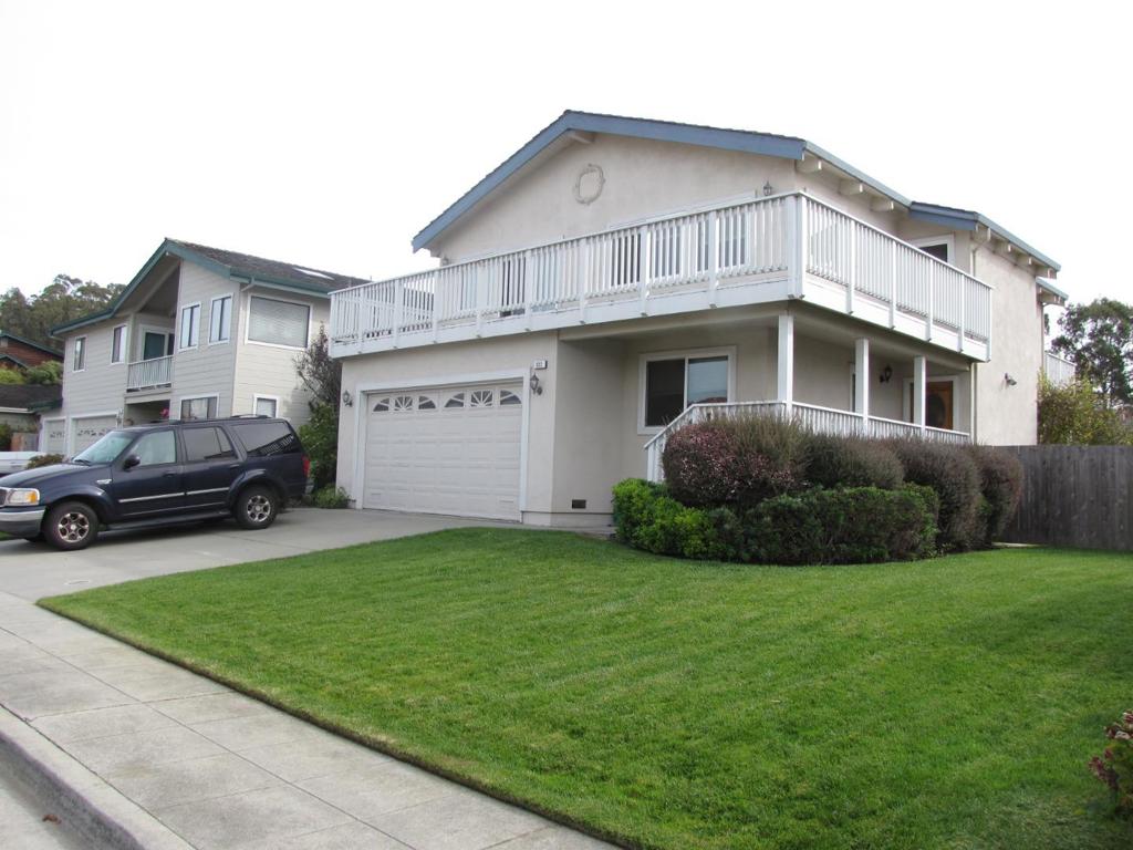 Residential Lease for rent at 633 Silver Avenue, Half Moon Bay CA featuring 4 beds and 3 baths