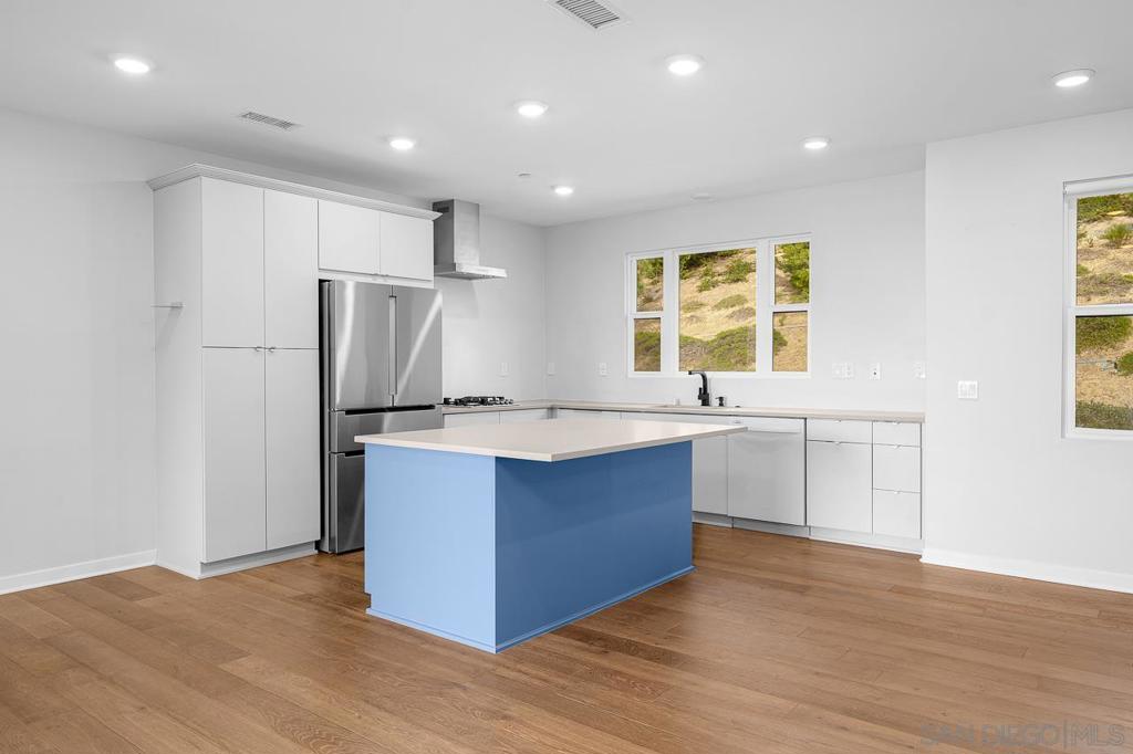 Residential for sale at 2776 Via Alta Pl, San Diego CA featuring 3 beds and 3 baths