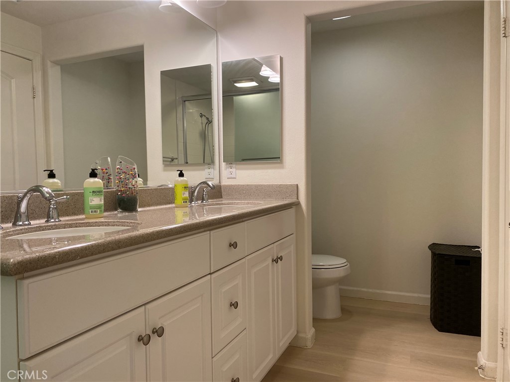 Residential Lease for rent at 67 City Stroll, Irvine CA featuring 2 beds and 2 baths