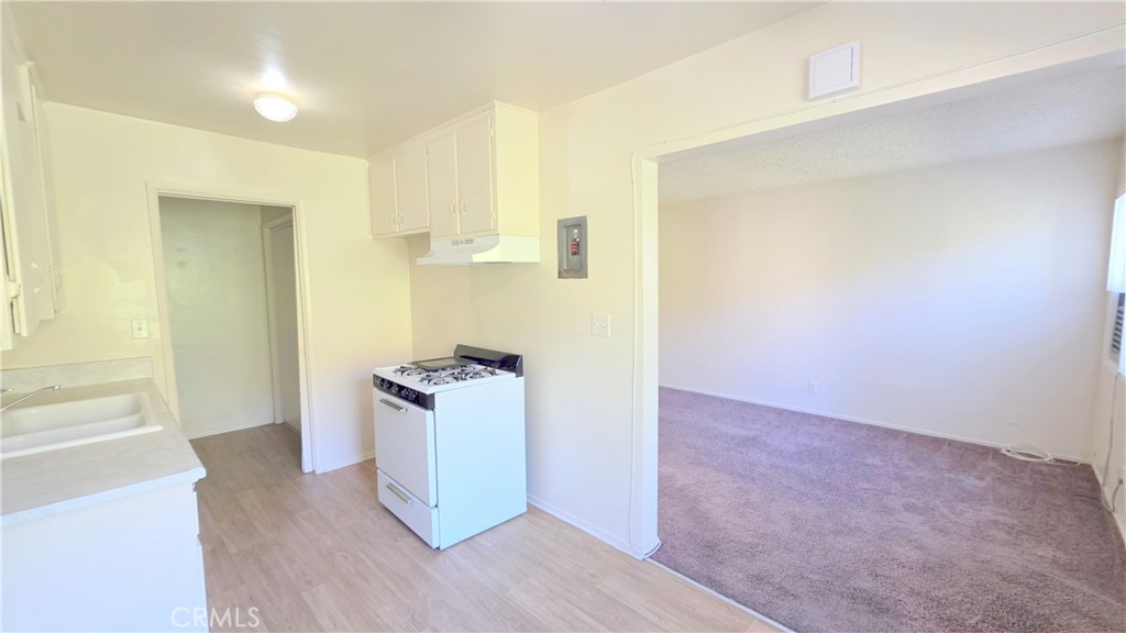 Residential Lease for rent at 252 S 1st Street C, Upland CA featuring 1 bed and 1 bath