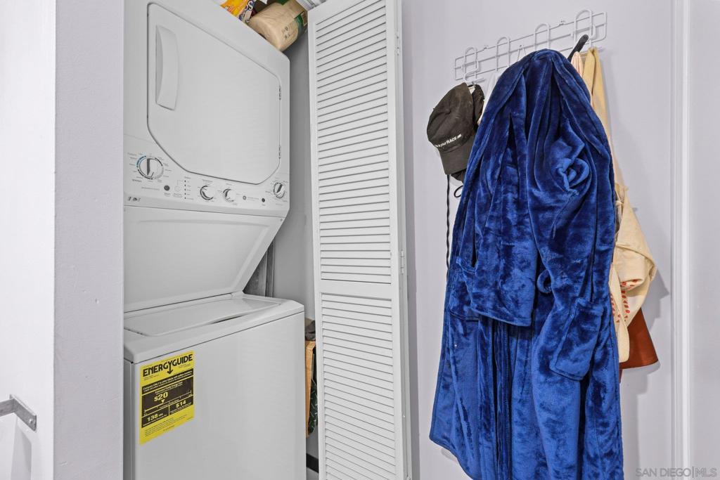 Residential for sale at 425 W Beech St 433, San Diego CA featuring 2 beds and 1 bath