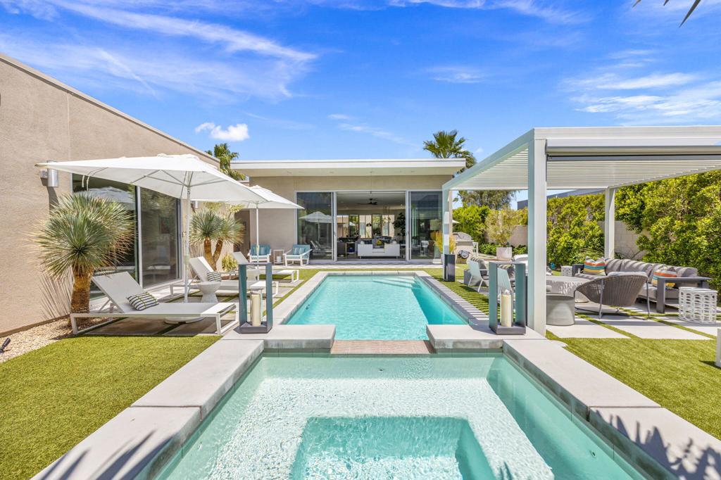 Residential for sale at 657 Dominion Way, Palm Springs CA featuring 3 beds and 3 baths