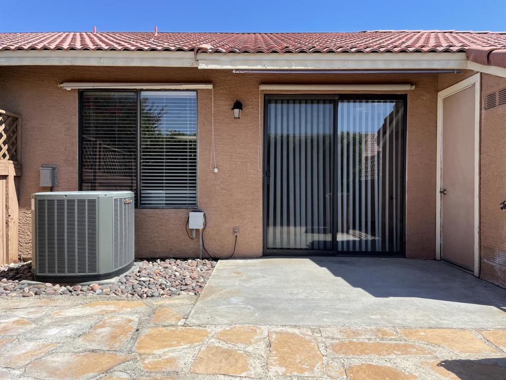Residential Lease for rent at 43376 Cook Street 158, Palm Desert CA featuring 1 bed and 1 bath
