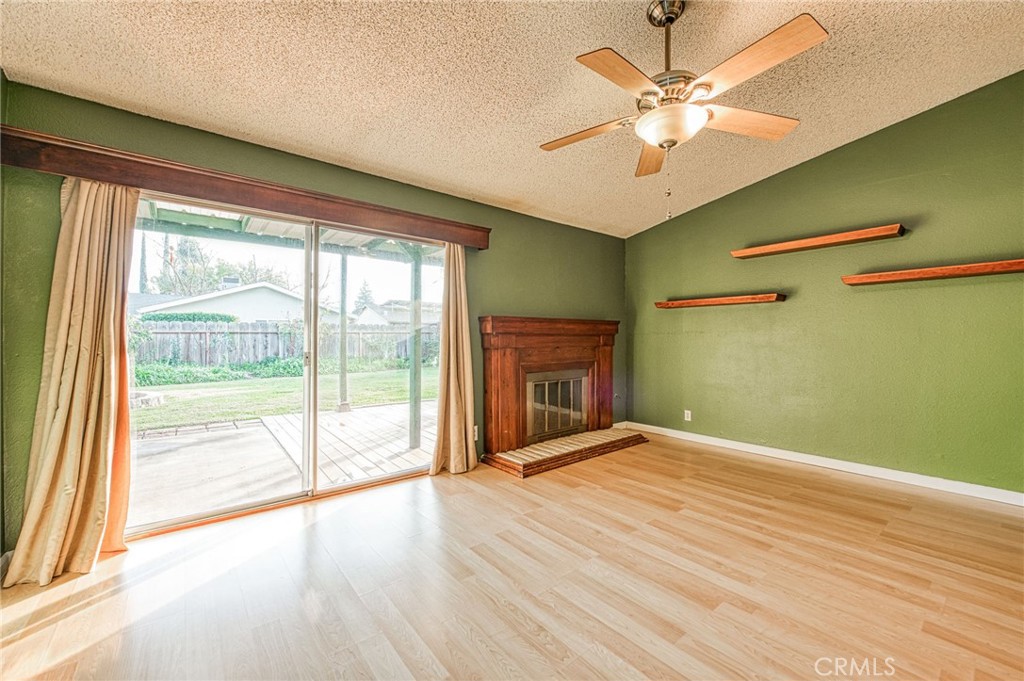 Residential for sale at 562 Sunset, Merced CA featuring 4 beds and 2 baths