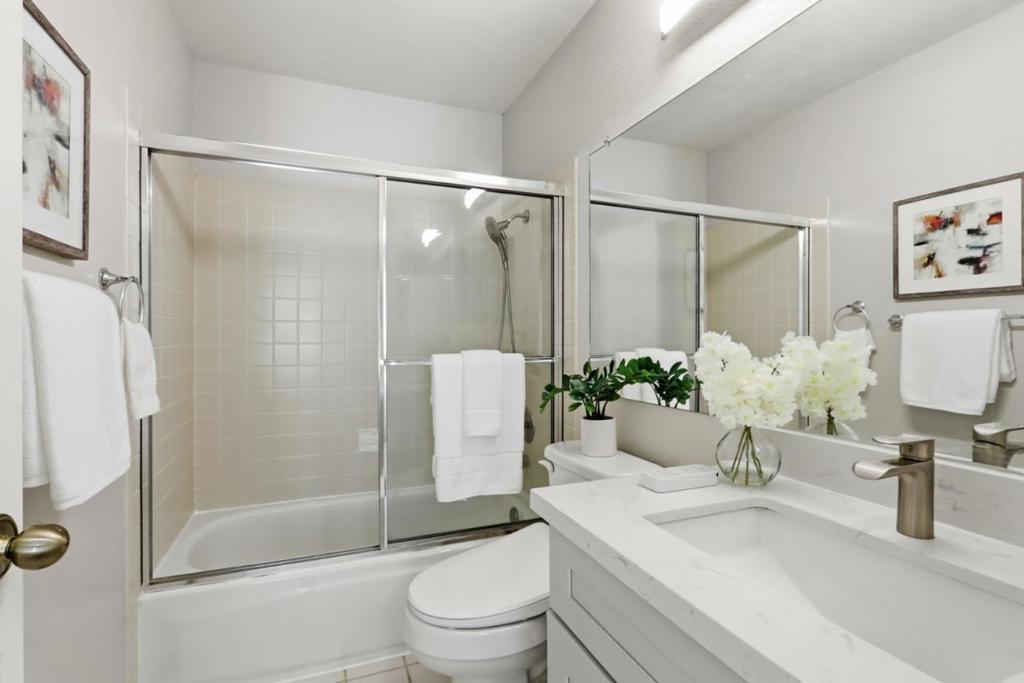 Residential for sale at 962 Belmont Terrace 9, Sunnyvale CA featuring 2 beds and 3 baths