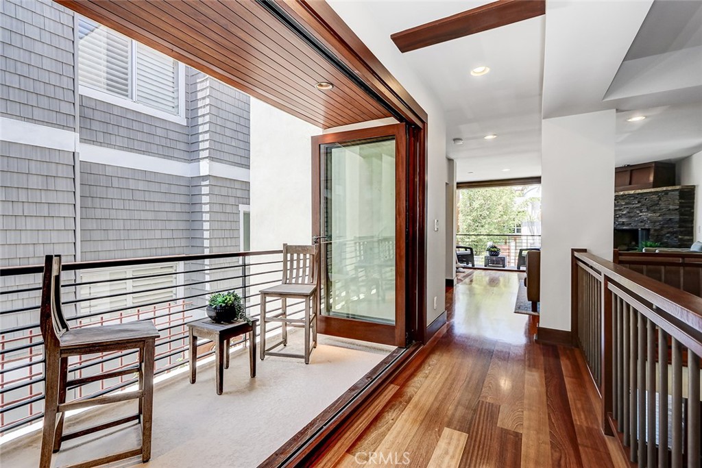 Residential for sale at 436 32nd St., Manhattan Beach CA featuring 4 beds and 4 baths