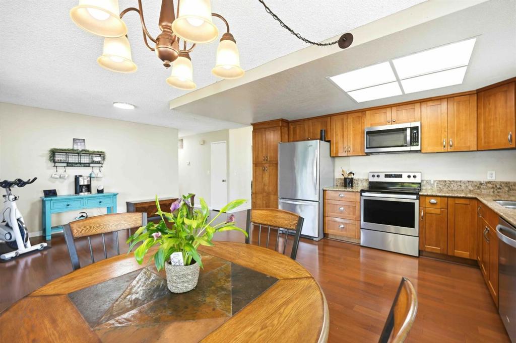 Residential for sale at 925 Blake Court, Gilroy CA featuring 3 beds and 2 baths