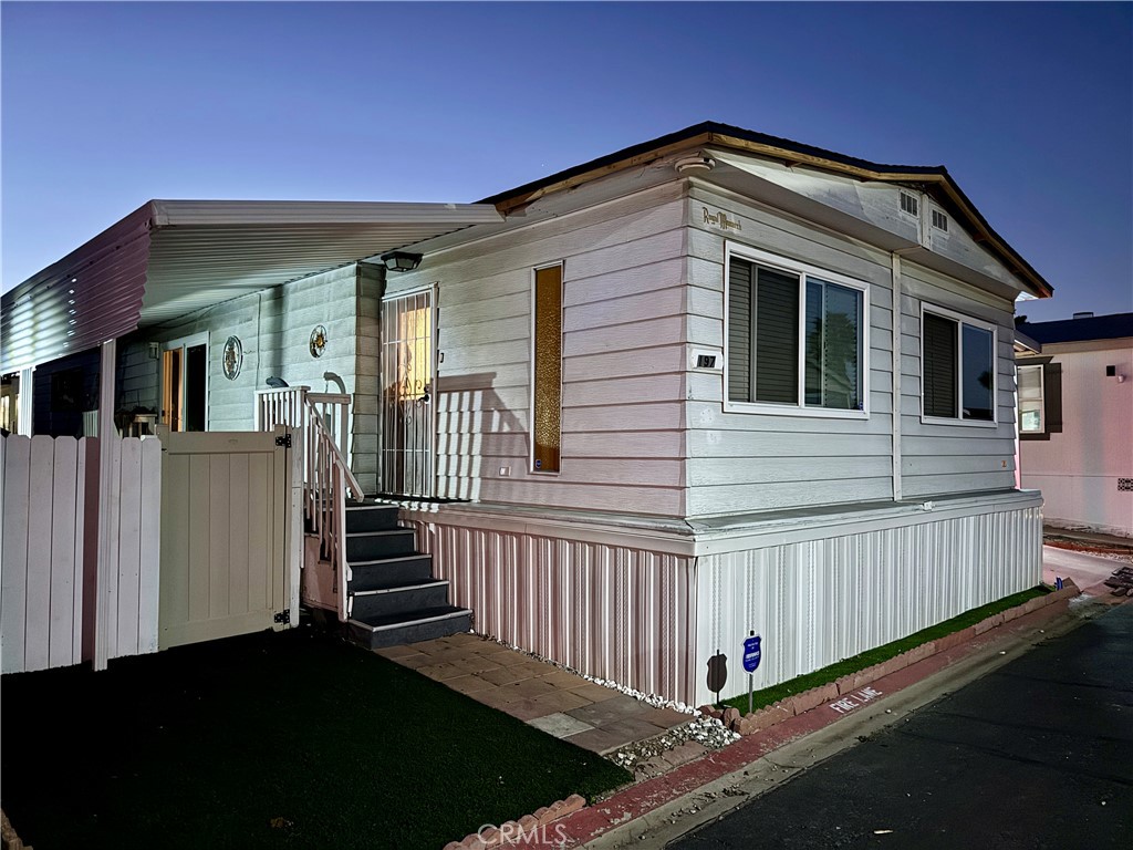 Manufactured In Park for sale at 350 E San Jacinto Avenue 195, Riverside CA featuring 4 beds and 2 baths