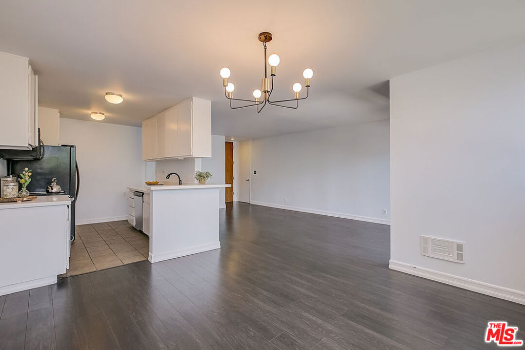 Residential for sale at 5950 Canterbury Drive C210, Culver City CA featuring 1 bed and 1 bath