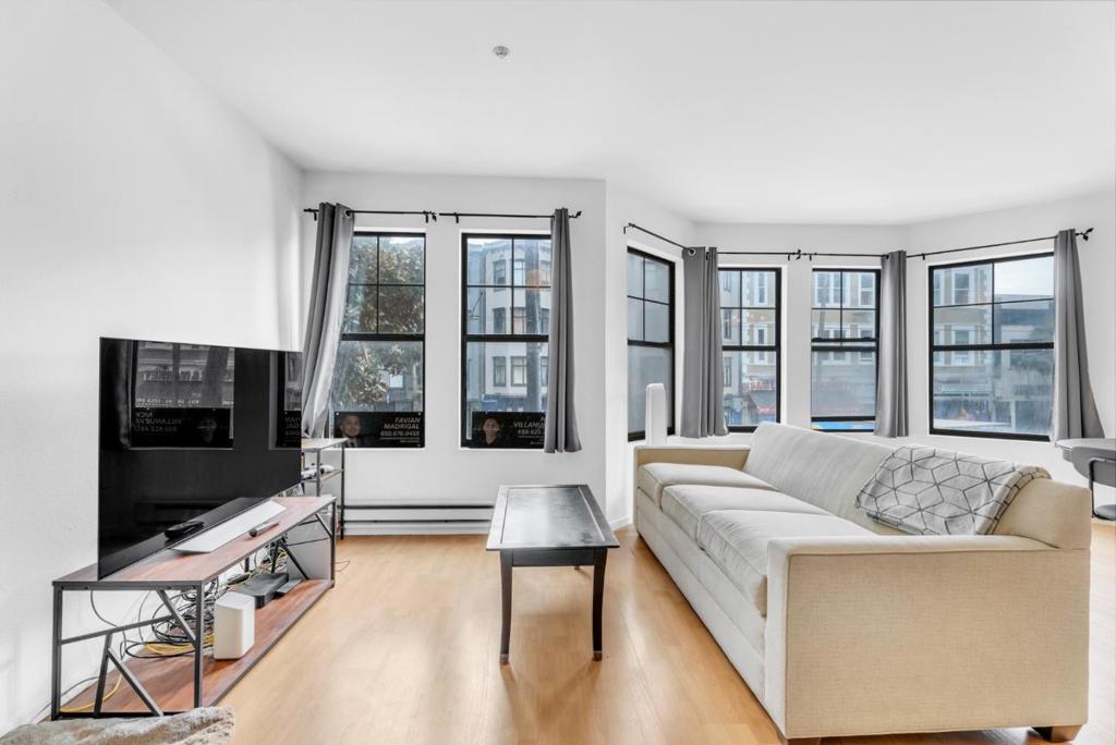 Residential for sale at 1930 Mission Street 4, San Francisco CA featuring 2 beds and 1 bath