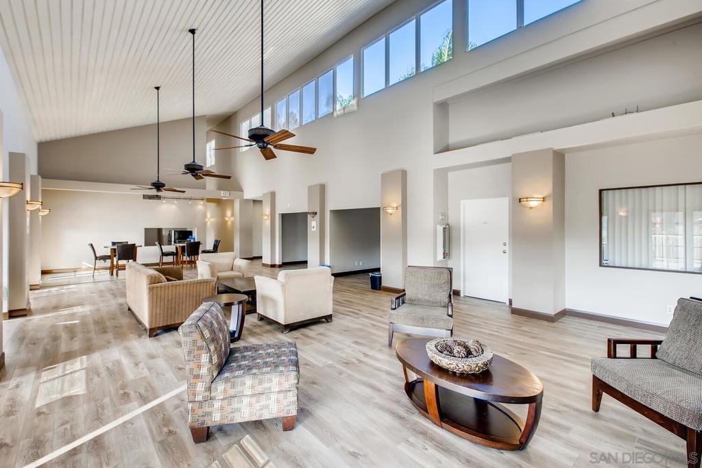 Residential Lease for rent at 3110 Via Alicante C, La Jolla, San Diego County CA featuring 1 bed and 1 bath