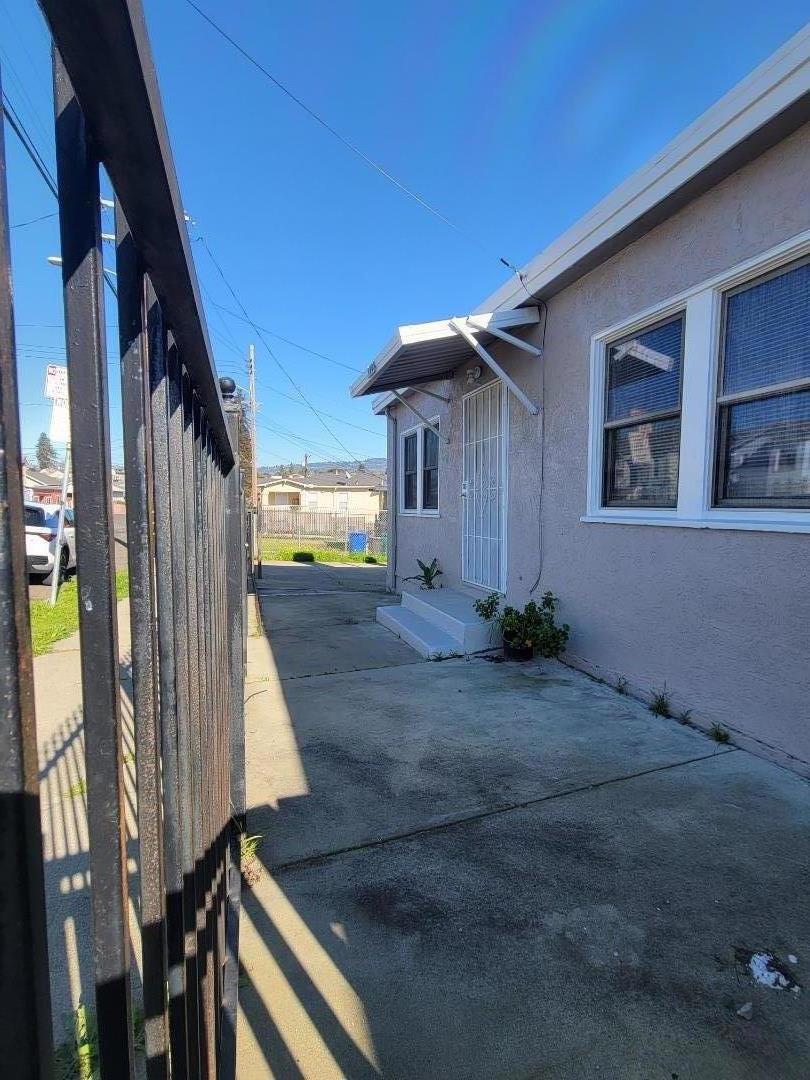Residential Income for sale at 19001904 21st Avenue, Oakland CA