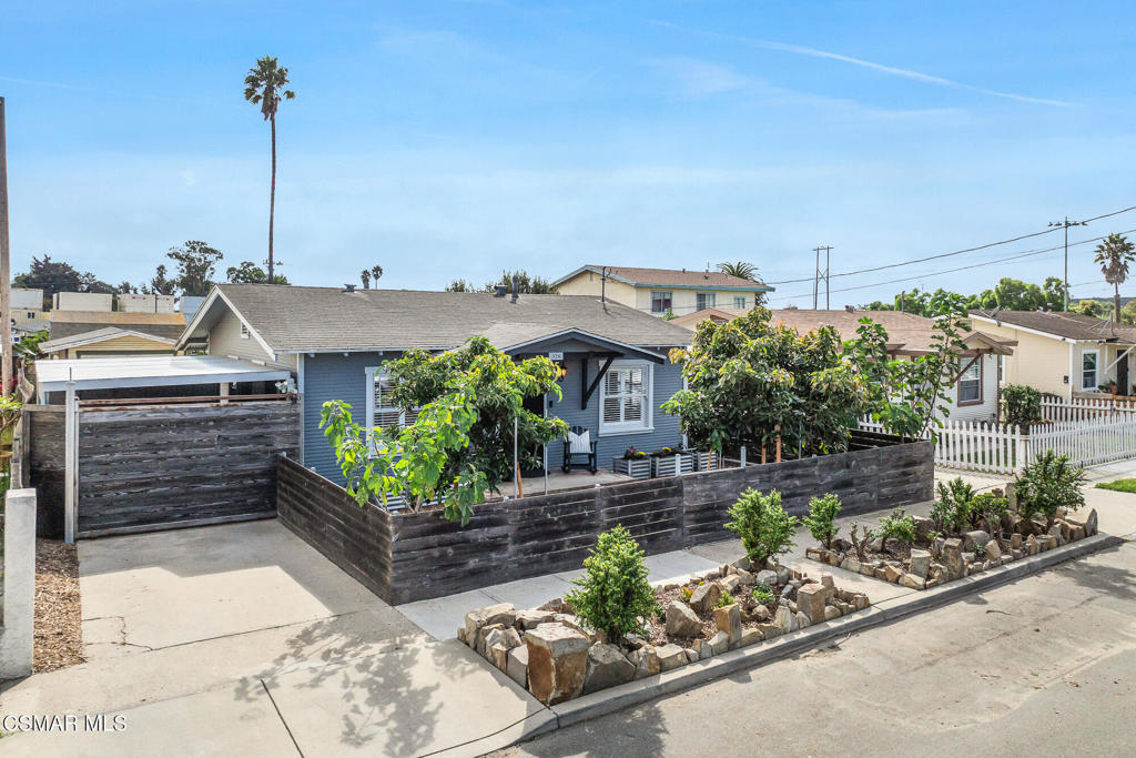 Residential for sale at 326 W Mission Avenue, Ventura CA featuring 2 beds and 1 bath