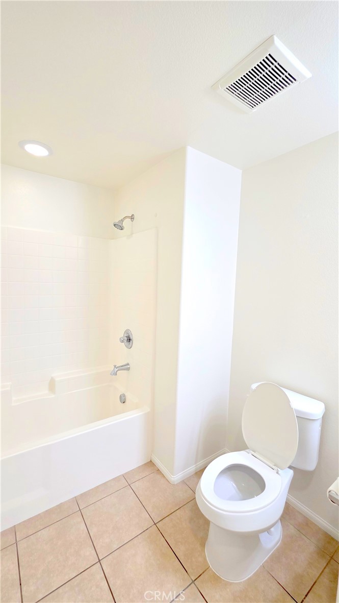 Residential Lease for rent at 120 Olive Ave, Upland CA featuring 2 beds and 2 baths