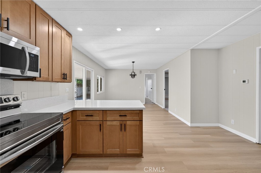 Residential for sale at 25139 W Posey, Hemet CA featuring 2 beds and 2 baths