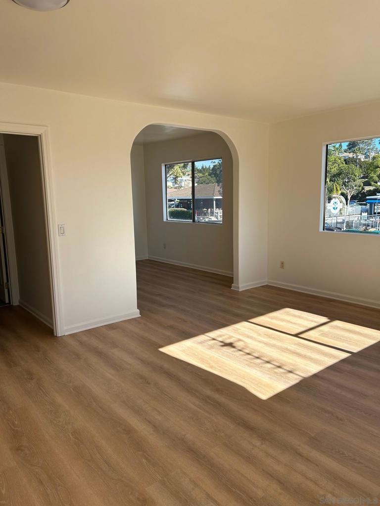 Residential Lease for rent at 1038 S Coast Highway 101 D, Encinitas CA and 1 bath