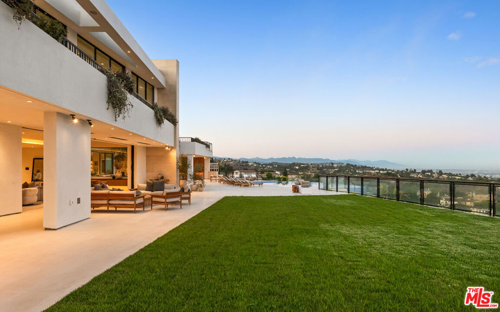 Residential for sale at 1204 Chickory Lane, Los Angeles CA featuring 9 beds and 16 baths