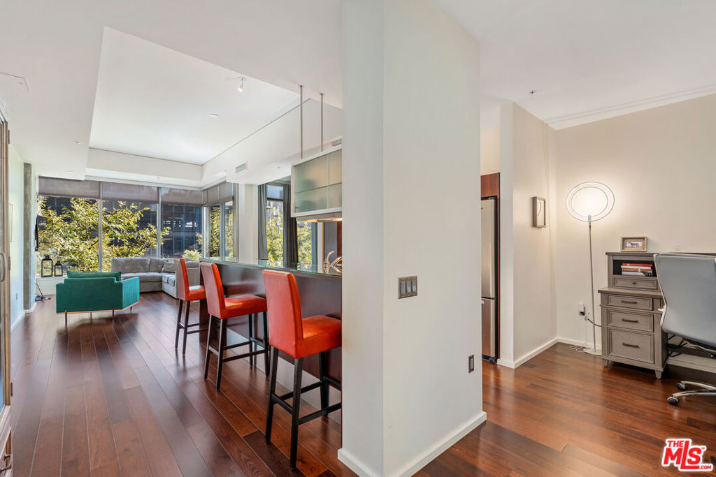 Residential for sale at 1155 S Grand Avenue 505, Los Angeles CA featuring 1 bed and 1 bath