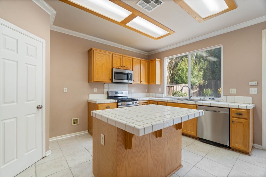 Residential for sale at 4925 Bay View Cir, Stockton CA featuring 4 beds and 3 baths