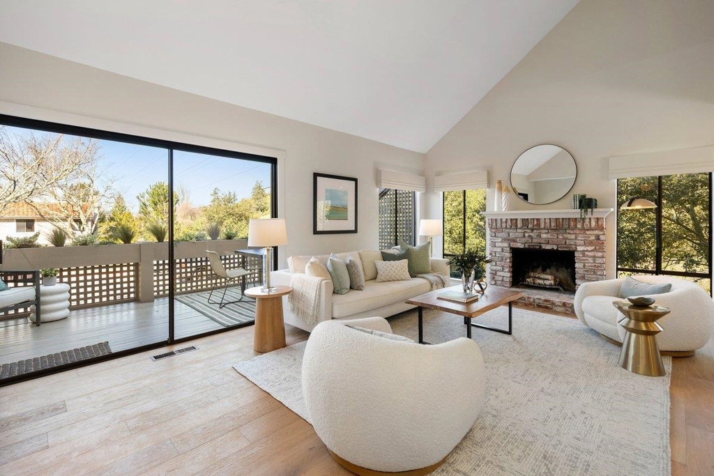 Residential for sale at 320 Corte Gabriel, Moraga CA featuring 3 beds and 3 baths