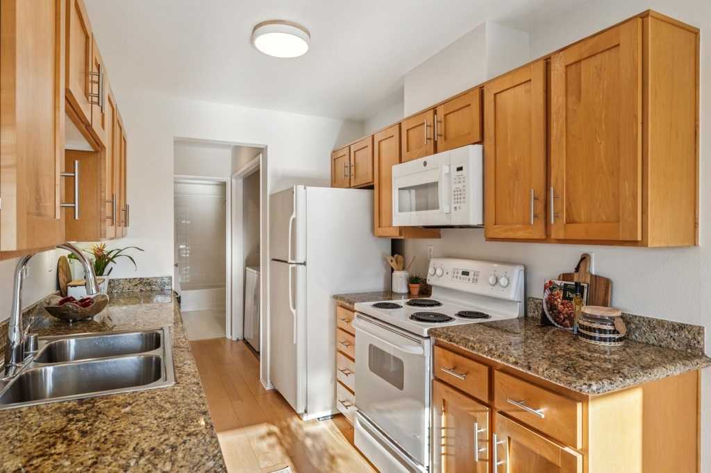 Residential for sale at 20 20 Marina Lakes Dr, Richmond CA featuring 2 beds and 1 bath