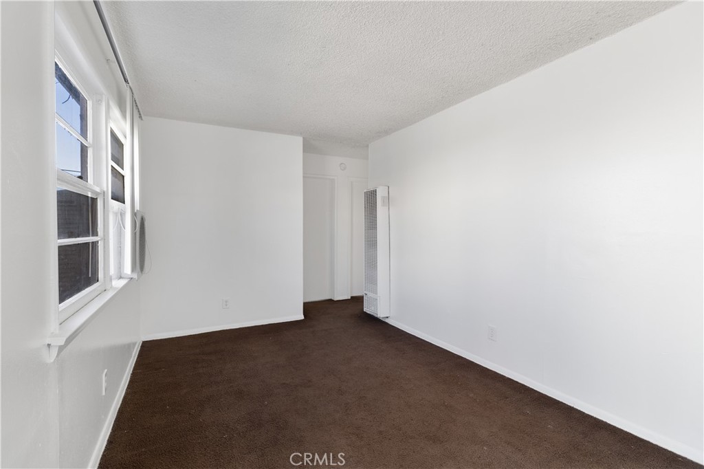 Residential Income for sale at 15162 S Mojave, Victorville CA